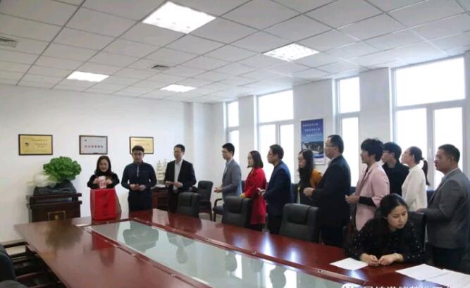 愛心，在這里傳遞