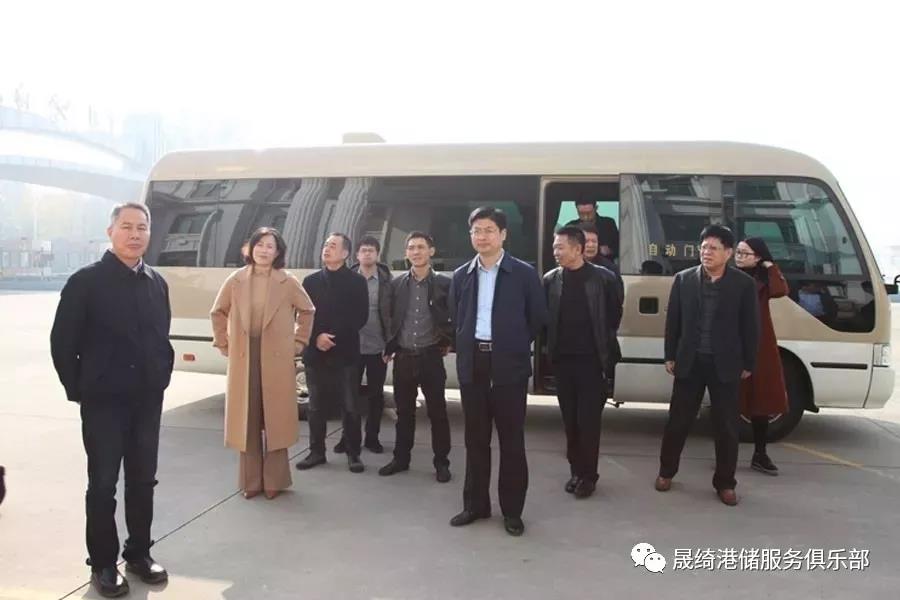 重慶市開州區(qū)領導蒞臨集團公司參觀考察